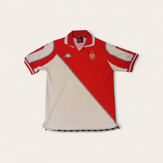 Μονακό 2000/01 εντός έδρας εμφάνιση