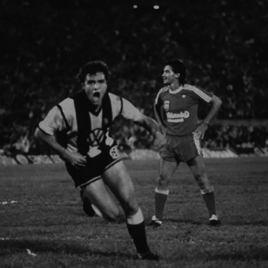 CA Penarol 1987 Retro Football Shirt