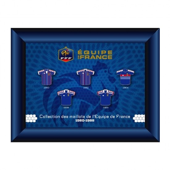 France NT wood frame 22x17 cm with 5 historical pin-shirts