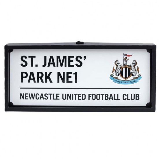 Μεταλλική φωτιζόμενη πινακίδα δρόμου LED Newcastle United FC