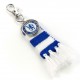 Τσέλσι – Μπλε Μπρελόκ Τσάντας με Κασκόλ (Bar Scarf Bag Charm)