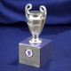 UEFA Champions League τρισδιάστατη μινιατούρα τροπαίου σε ξύλινη βάση Τσέλσι (45mm)