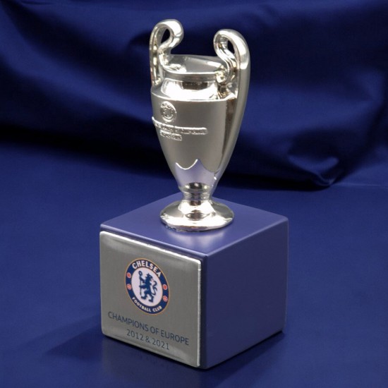 UEFA Champions League τρισδιάστατη μινιατούρα τροπαίου σε ξύλινη βάση Τσέλσι (45mm)