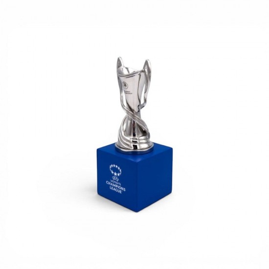 UEFA Women’s Champions League τρισδιάστατη μινιατούρα τροπαίου σε ξύλινη βάση (70mm)